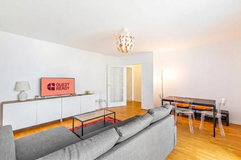 GuestReady - Séjour Calme à Suresnes, GuestReady - Cosy and Calm in Suresnes - Image 1