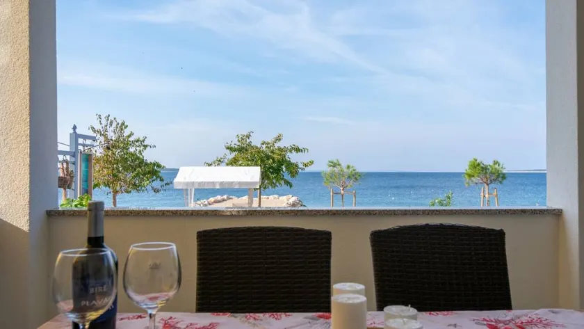 Appartement avec barbecue et terrasse | Vue mer - Image 1