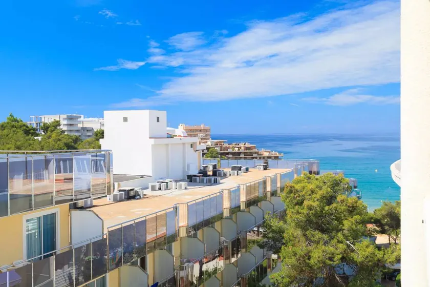 602 Cala Forn Salou Side sea views w Direct access to the beach - Image 1