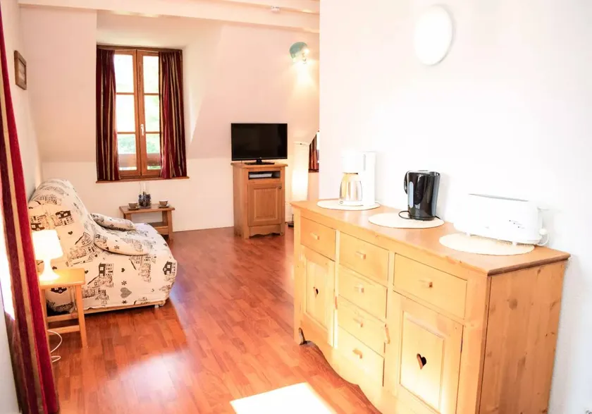 Apartment mit Pool - Image 1
