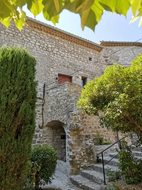 Fully equipped holiday home with terrace & garden | Suitable for remote work - Image 1