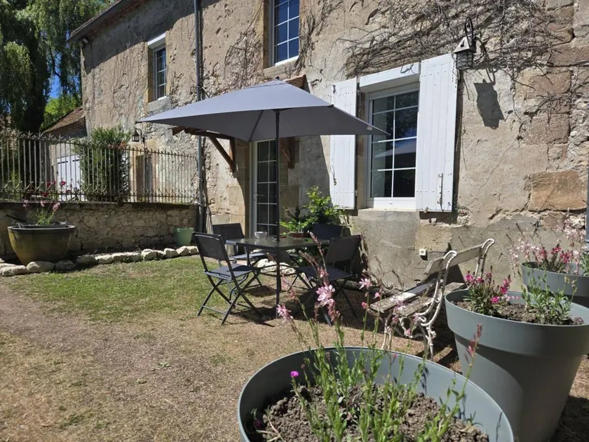 Cottage with BBQ & garden - Image 1