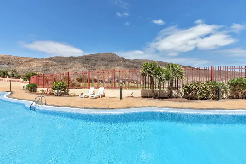 Ferienwohnung mit Terrasse und Pool | Meerblick - Image 1