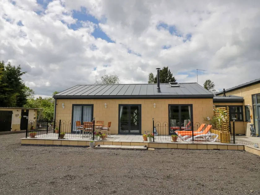Familienorientiertes schönes Landhaus mit Garten - Image 1