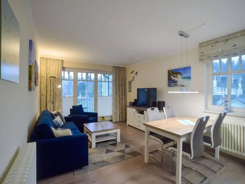 Komfortplus Ferienwohnung mit 1 Schlafzimmer und Balkon im Obergeschoss - Image 1