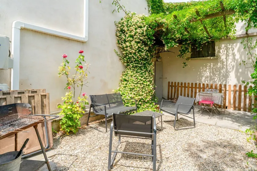 Cottage 'Gîte Chez Augustine' with Wi-Fi and Air Conditioning - Image 1