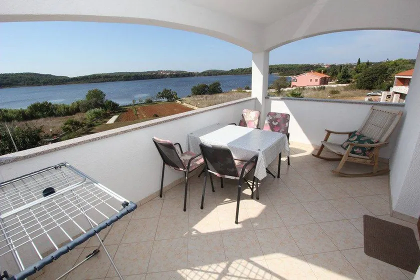 Wonderful flat with barbeque - Image 1