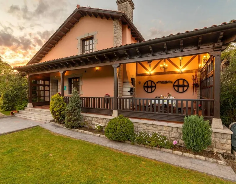 Country House 'Casa Grau' with Mountain View, Private Terrace and Wi-Fi - Image 1