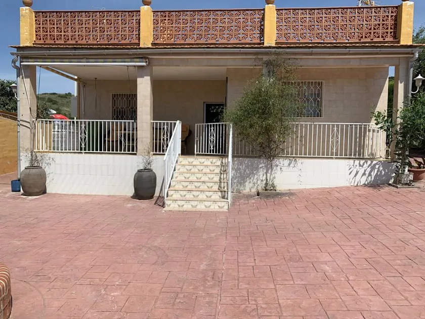 Chalet with barbeque, private pool & garden | Pets are welcome - Image 1