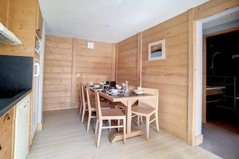 Ski-in/ski-out & foot of the slopes, 1st floor, tv, 62m², Les Menuires - Image 1