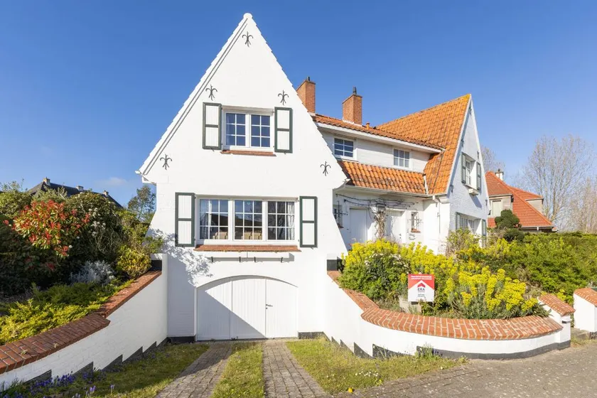 Child-friendly lovely holiday home with terrace & garden - Image 1