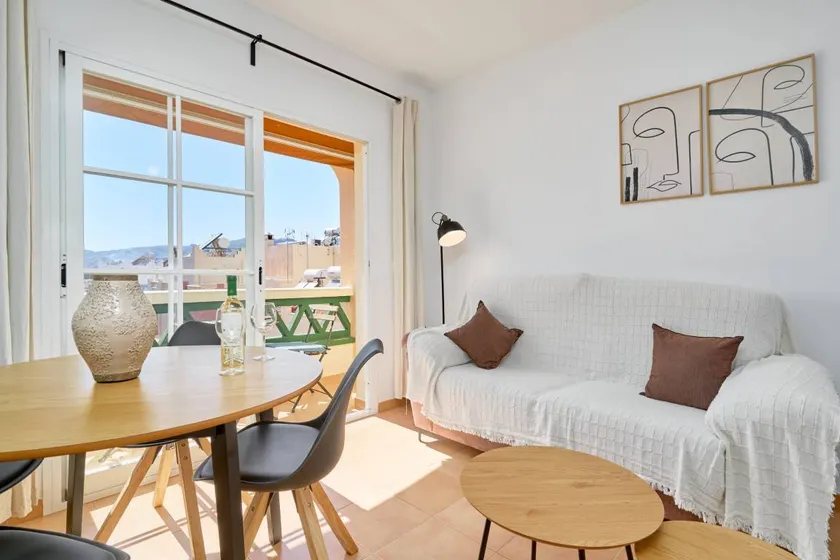 Appartement de vacances avec internet haut débit | Vue ville - Image 1
