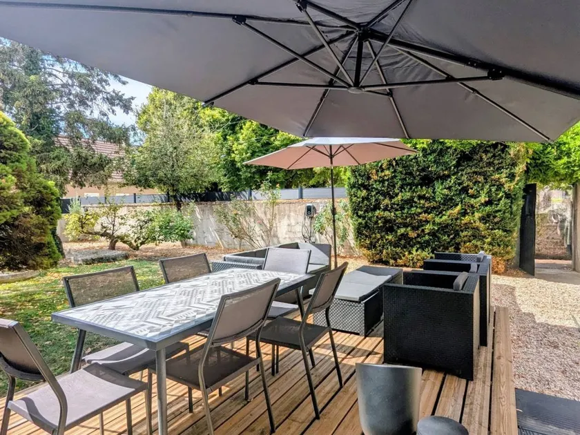 Cottage with garden & barbecue - Image 1