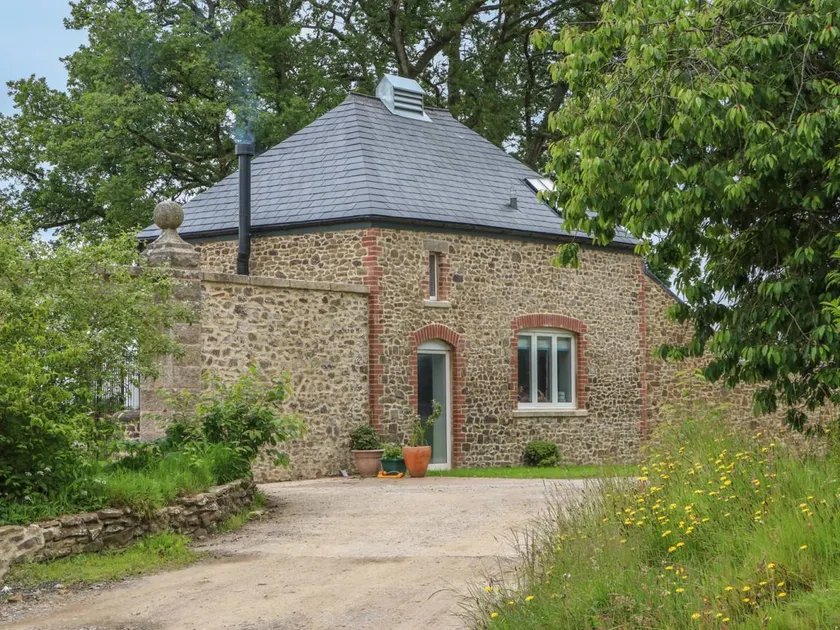 Cottage avec jardin - Image 1