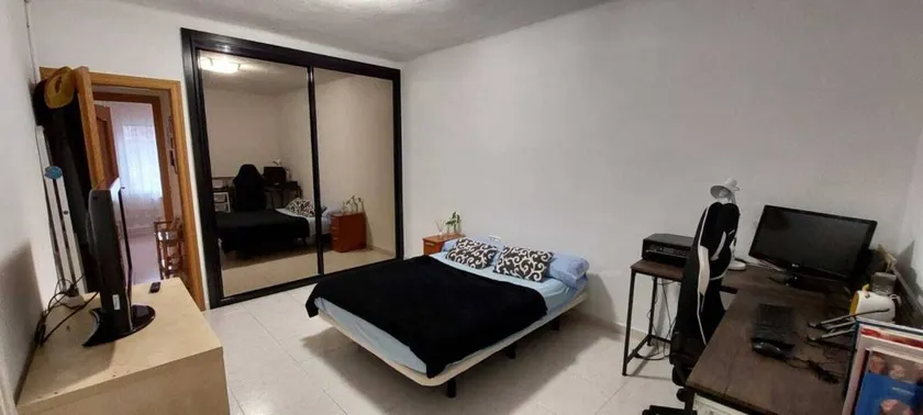 Accommodation with a Brazilian couple (Double room) - Image 1