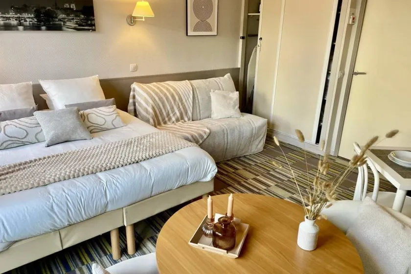 Holiday apartment with terrace | Perfect for remote work - Image 1