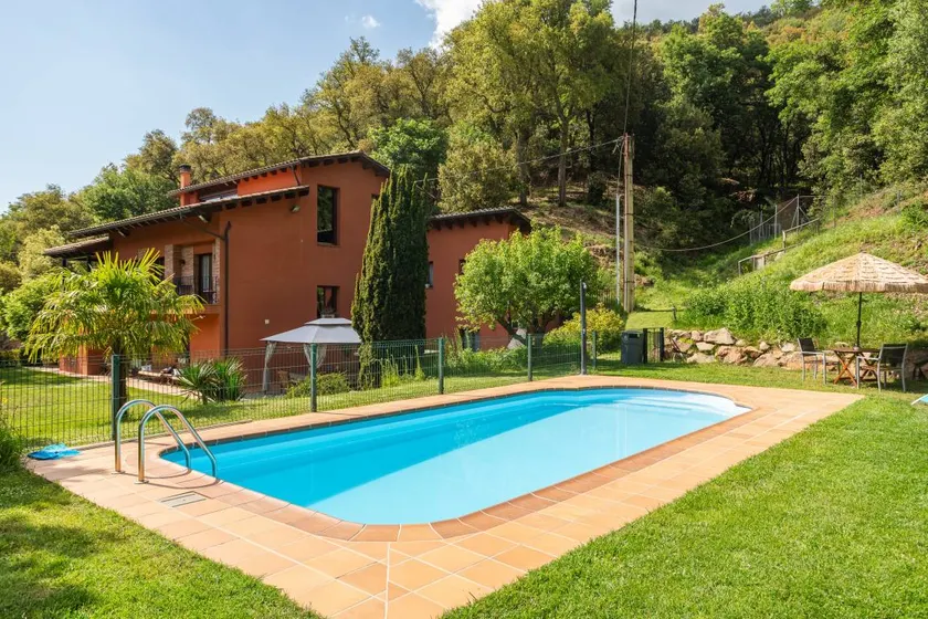House with terrace, garden & barbeque | Mountain view - Image 1