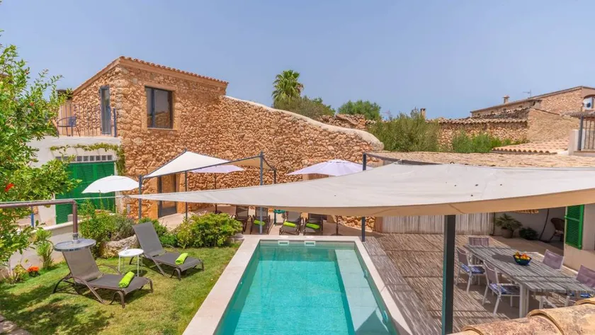 Apartment mit Pool, Grill und Garten - Image 1
