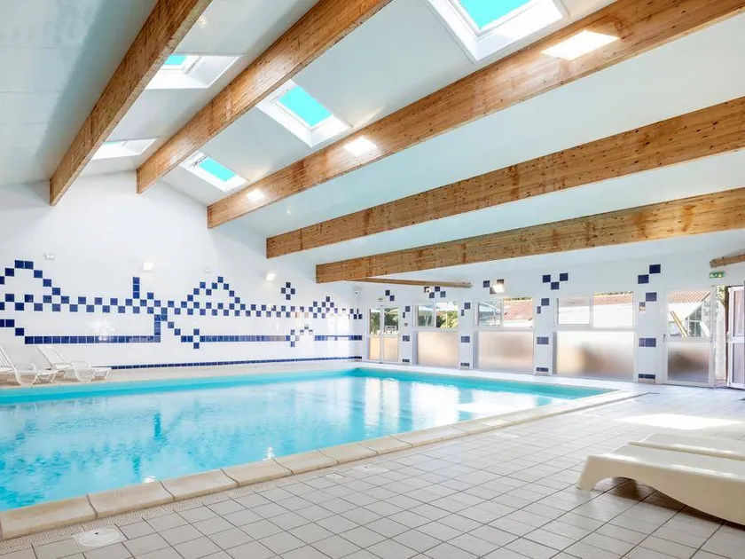 Tente adaptée aux familles avec piscine chauffée | Avec animaux bienvenus - Image 1