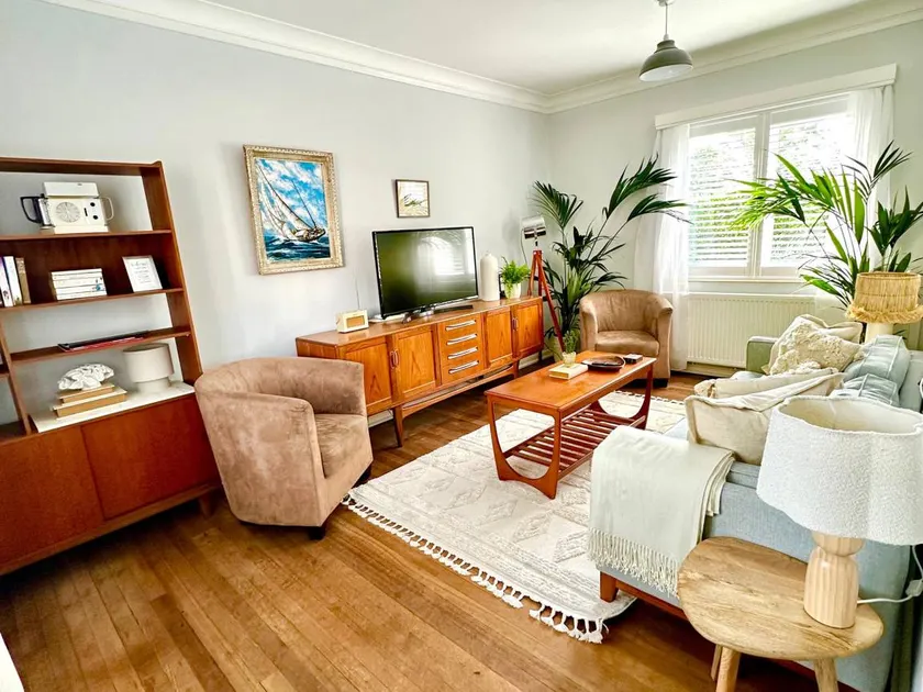 Pleasant cottage with garden | Beach view | Next to the beach - Image 1