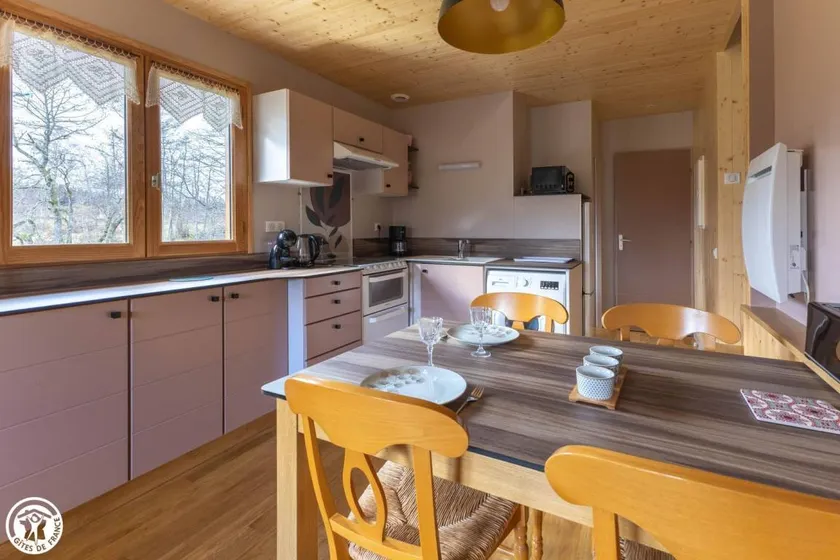 Gite with garden, terrace & barbecue - Image 1