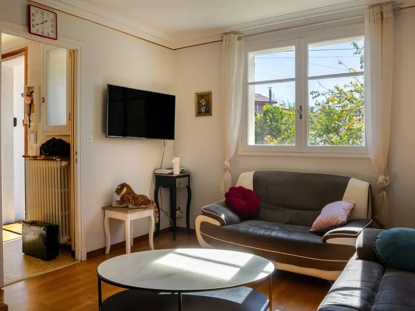 Charmant appartement convivial et familial avec barbecue, jardin et terrasse | Vue jardin | Parfait pour le travail à distance - Image 1
