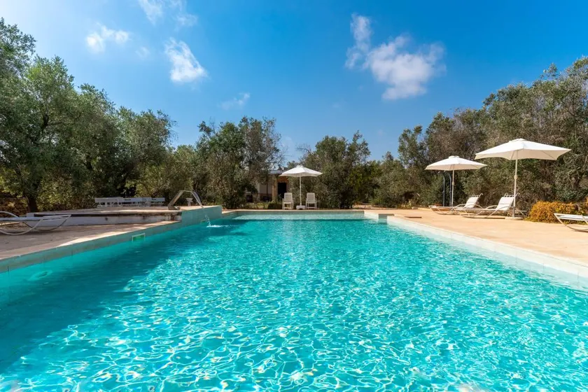 Merveilleux appartement de vacances avec piscine, terrasse et jardin | Vue jardin | Parfait pour le travail à distance | Avec animaux acceptés - Image 1