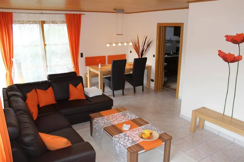 Apartment mit Terrasse | Gartenblick - Image 1