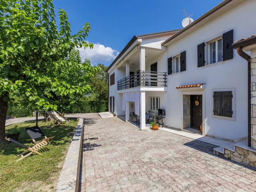 House with terrace, private pool & garden | Nature view - Image 1