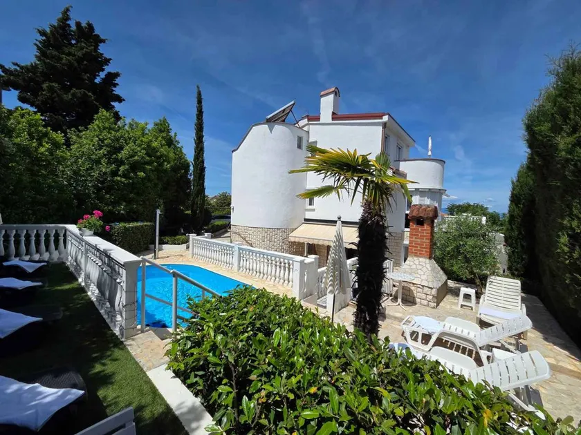Lovely studio with pool | Pet-friendly - Image 1