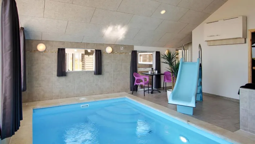 Children-friendly wonderful house with hot tub, garden & sauna | Pets allowed - Image 1