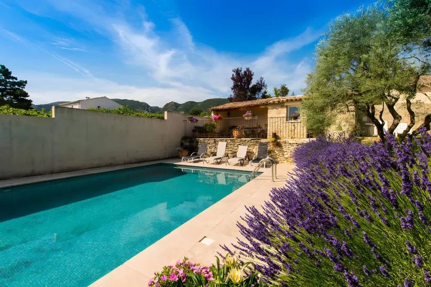 Charming holiday home with garden, barbeque & pool | Mountain view | Dogs allowed - Image 1