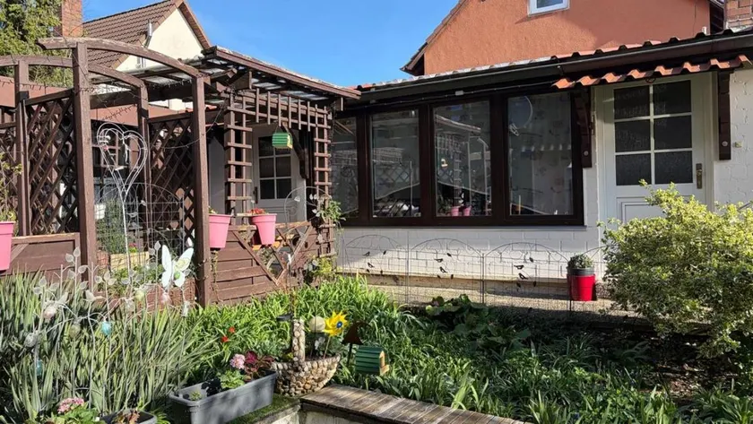 Child-friendly flat with terrace | Pets allowed - Image 1