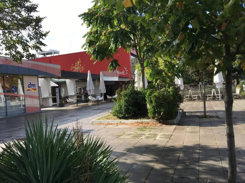 Boulevard "Tsarigradsko shose", Sofia - Image 1