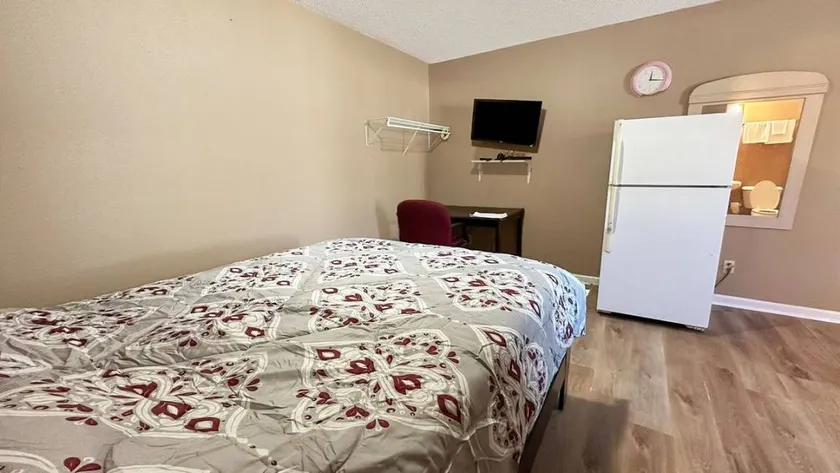 Apartment | Pet-friendly - Image 1