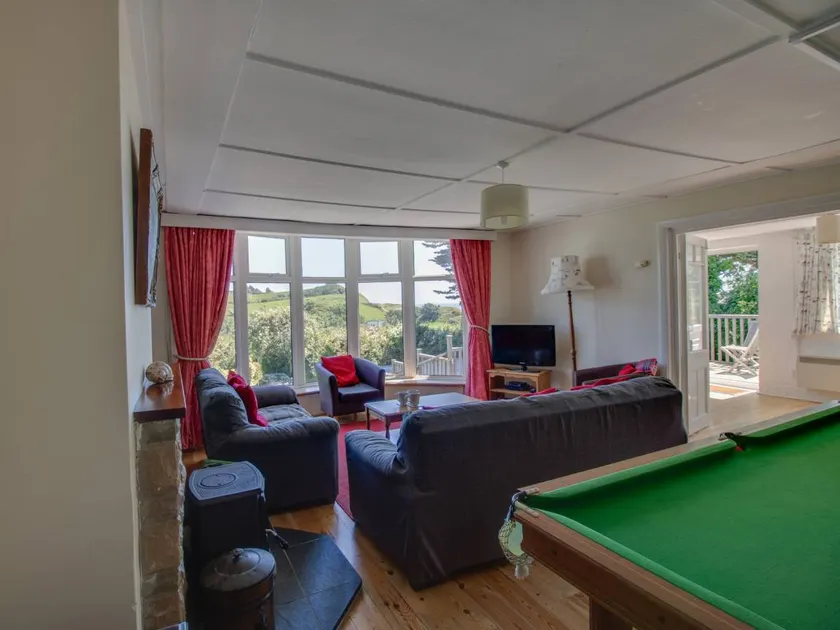 Children-friendly cottage with garden | Next to the beach | Pets are welcome - Image 1