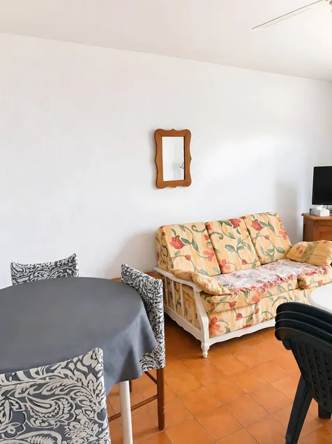 Flat | Mountain view - Image 1