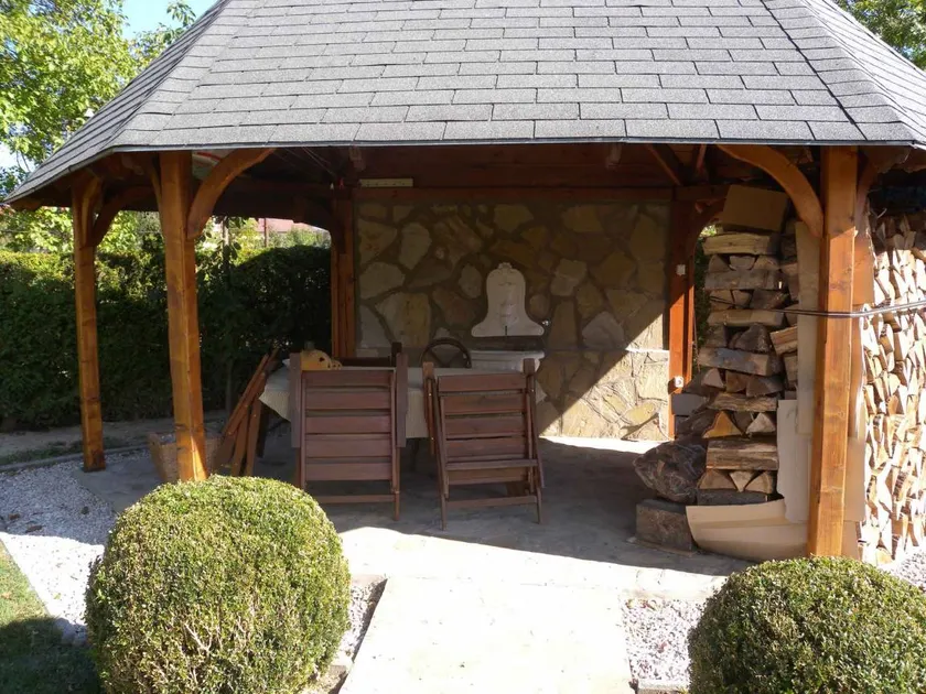 Studio with garden & barbecue - Image 1