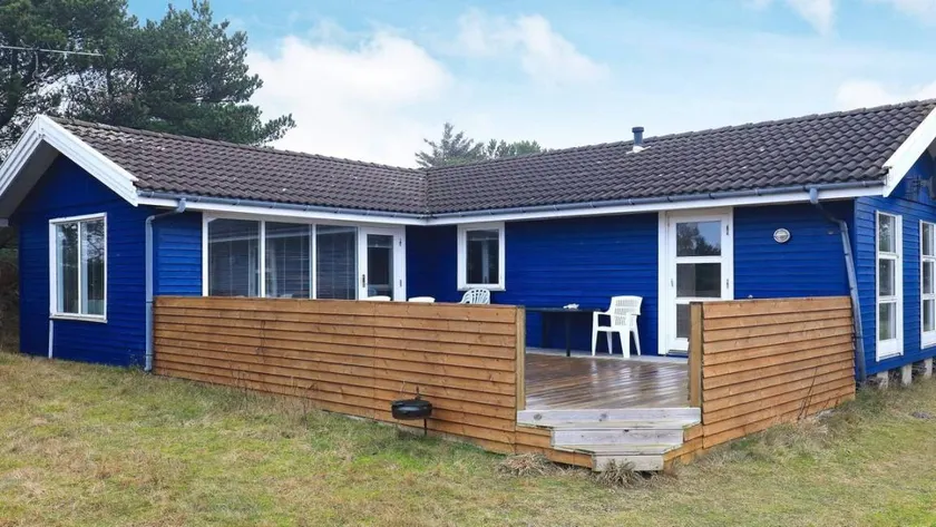 House with jacuzzi, sauna & terrace - Image 1