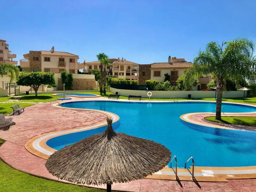 2 Bed Penthouse - Sleeps 4 - Pool - Sea Views - Image 1