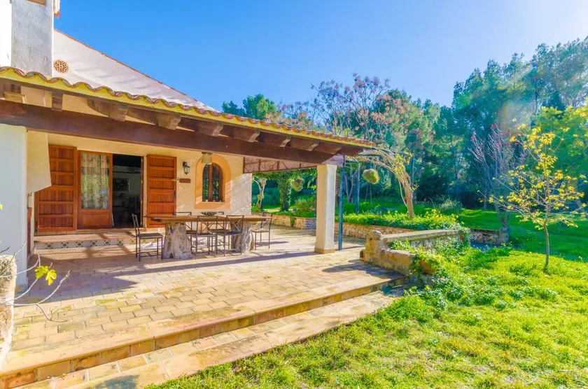 Chalet mit Terrasse und Garten - Image 1