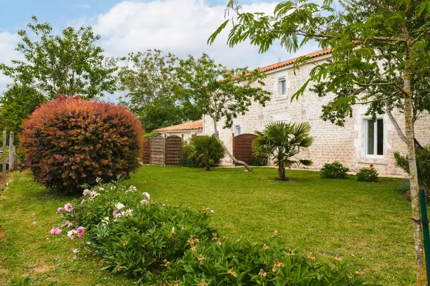 Cottage with terrace, garden & barbeque | Garden view - Image 1