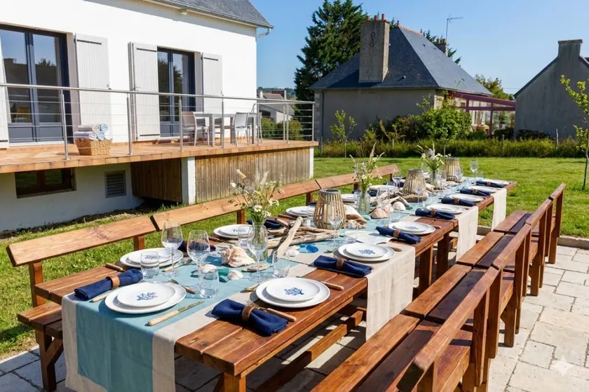 Family-oriented pleasant holiday apartment with barbecue, terrace & garden - Image 1