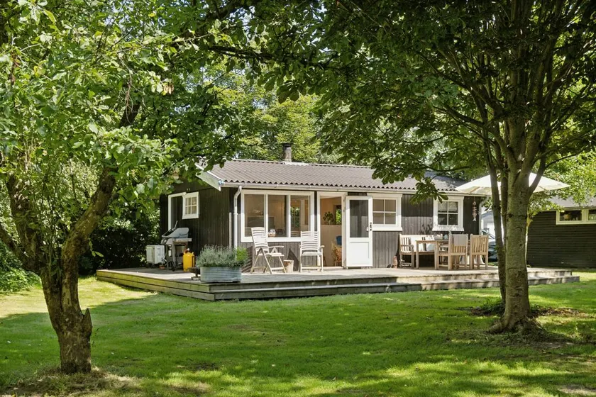 Family-friendly charming house with garden, terrace & barbecue | Pets are welcome - Image 1