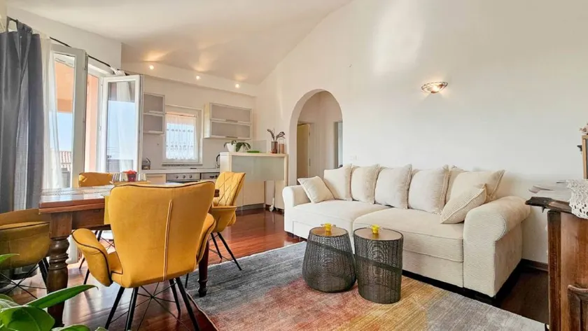 Special flat with sea view, air conditioning, WiFi, car park - Image 1