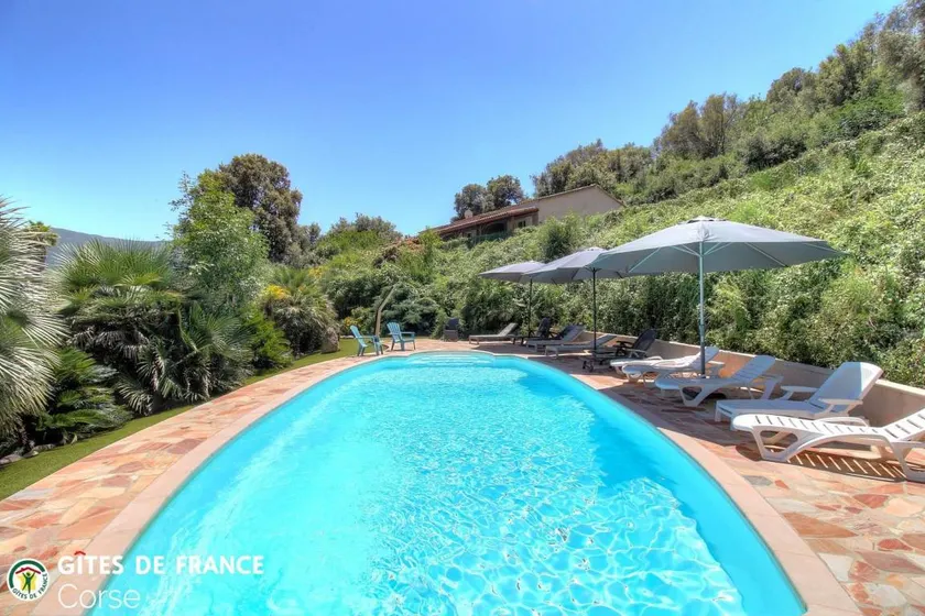 Gite with heated pool, garden & terrace | Mountain view - Image 1
