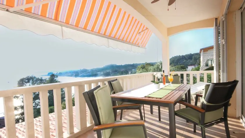 Apartment with barbeque & terrace | Sea view - Image 1