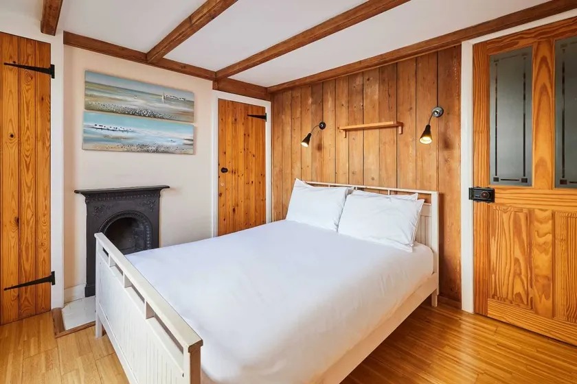 Apartamento vacacional con jardín | Vistas al mar - Image 1
