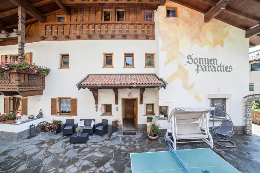Apartment ‘Sonnenparadies 4’ with Mountain View, Wi-Fi & Garden - Image 1