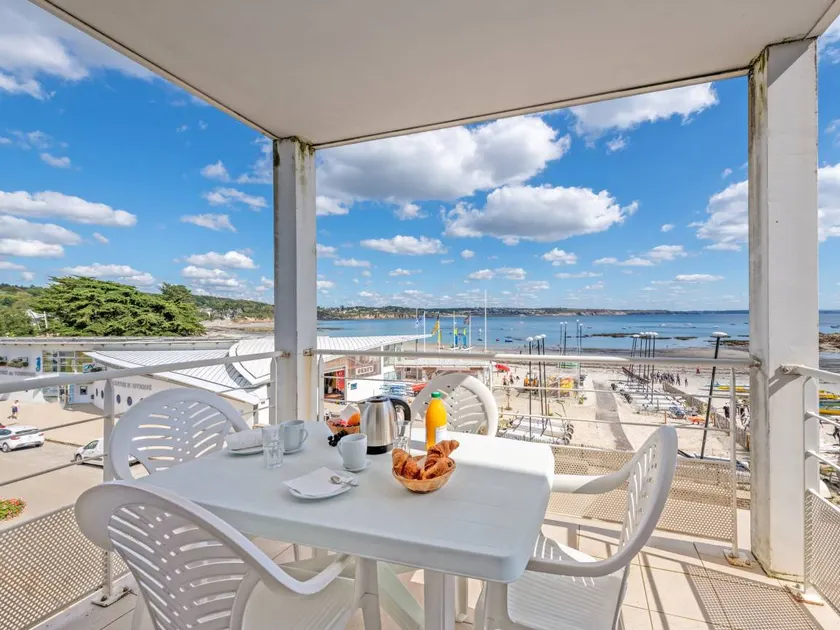 Condo with pool, terrace & sauna - Image 1